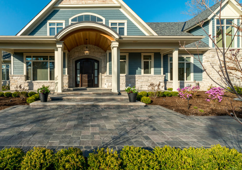 How does curb appeal affect home value?
