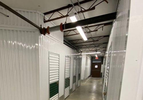 Choosing Storage Units With Curb Appeal In Lehigh Acres For Your Needs